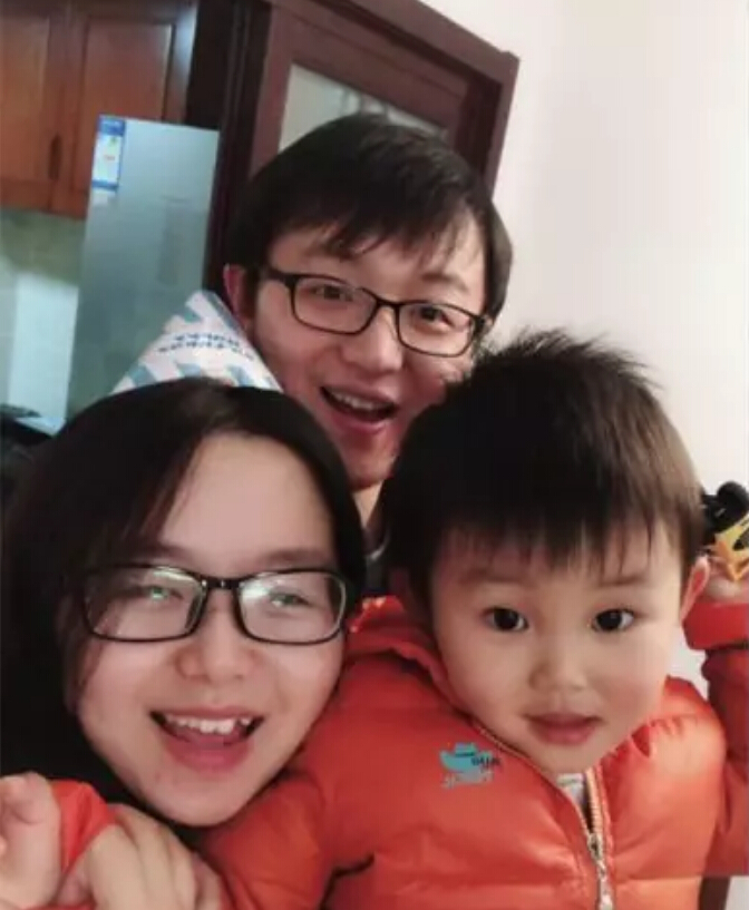 “買套實木家具，送你個老婆！你虧不虧？”