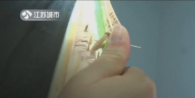 花費近萬元買到假實木床導致室內甲醛超標，實木床竟是人造板
