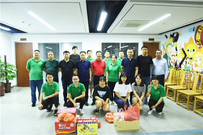 關懷暖人心，618大促集團領導慰問電商團隊