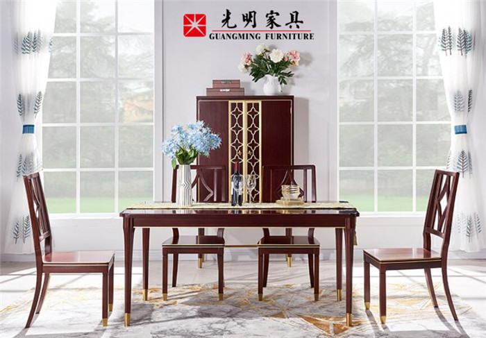 實木家具秀色可餐，實木餐桌如何選